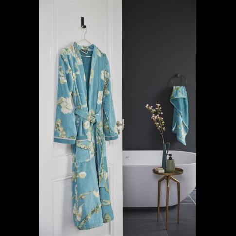 Bathrobe Almond Blossom, Beddinghouse x Van Gogh Museum